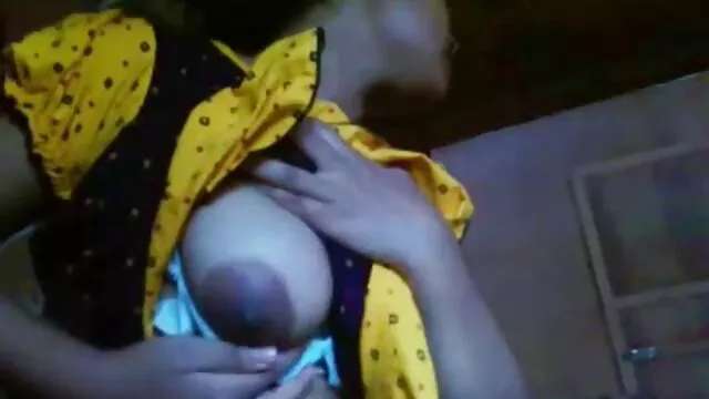 బస్టీ సెక్స్ దేవత కర్మ Rx ఆమె తలని ఇచ్చి, తెలుగు అమ్మాయి సెక్స్ వీడియోస్ గట్టిగా ఇబ్బంది పెట్టింది